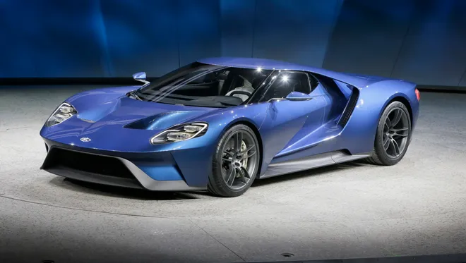 Ford GT cars with butterfly doors