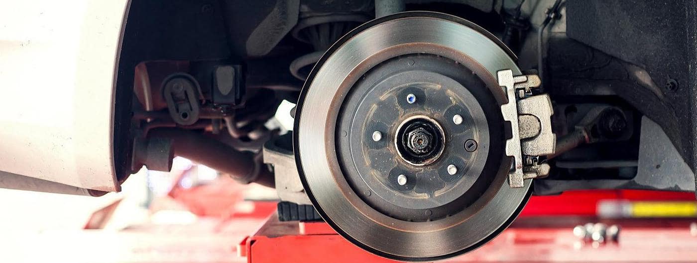 Top 5 Main Causes of Steering Wheel Shakes When Brakes At High speeds