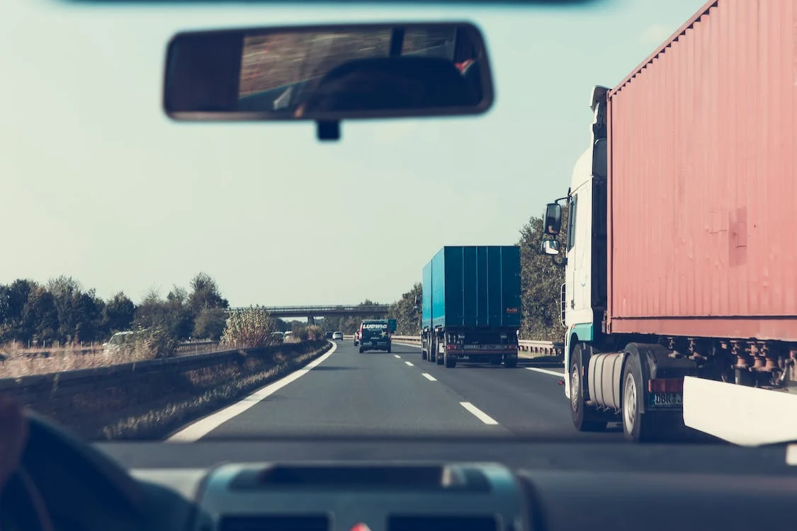You are currently viewing The dangers of speeding: A look at truck accident statistics
