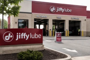 Read more about the article Synthetic Oil Change Cost At Jiffy Lube In 2026