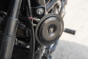 Read more about the article Loud Motorcycle Horn Guide For Better Road Safety
